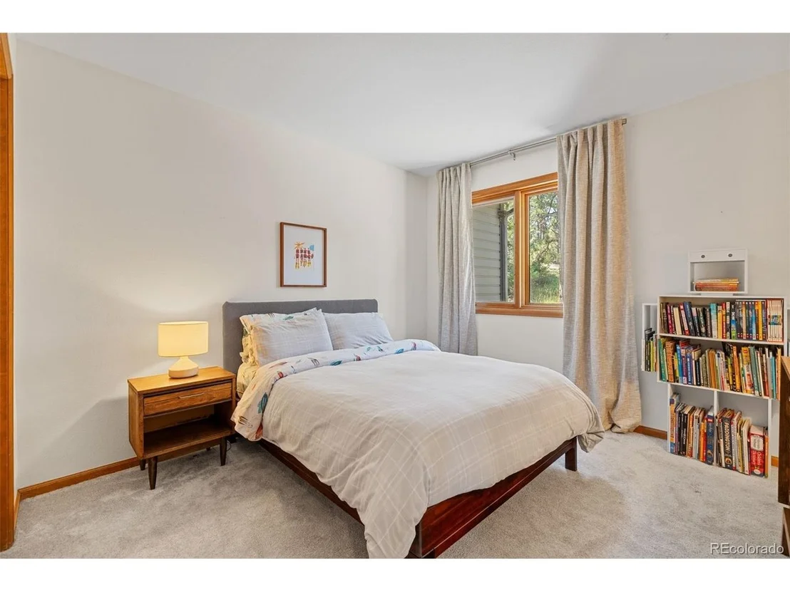 Photo of 6159 S Skyline Dr