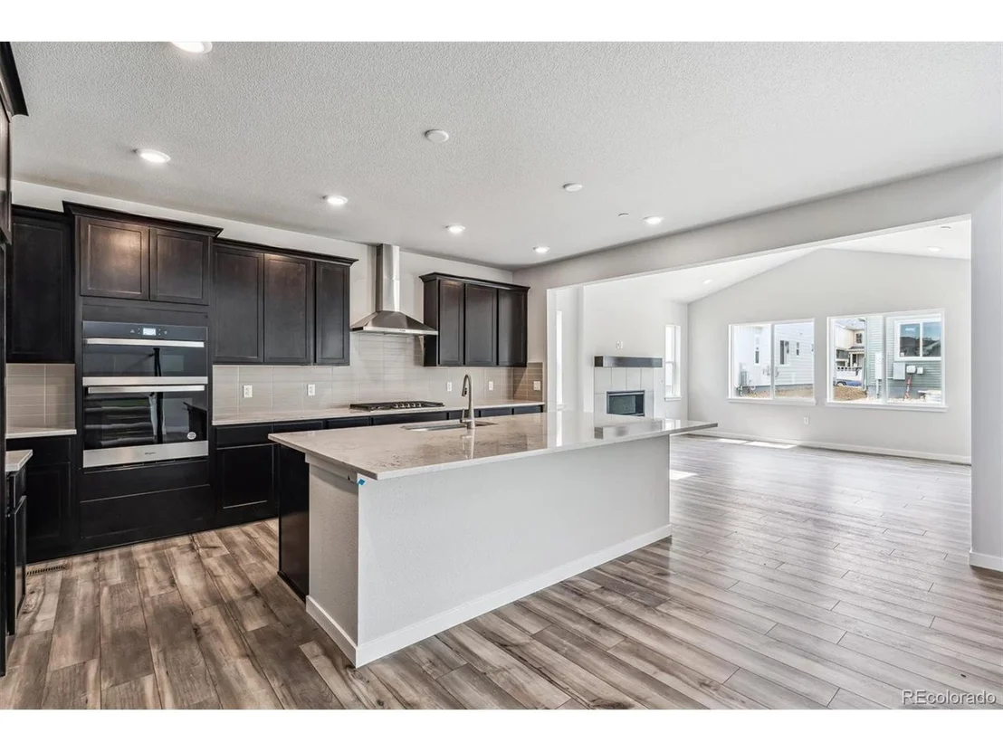 Photo of 2548 Lupton Ln