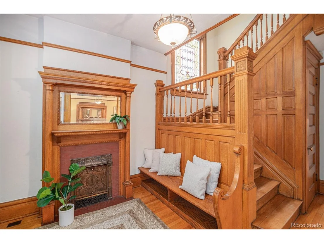 Photo of 910 Clarkson St