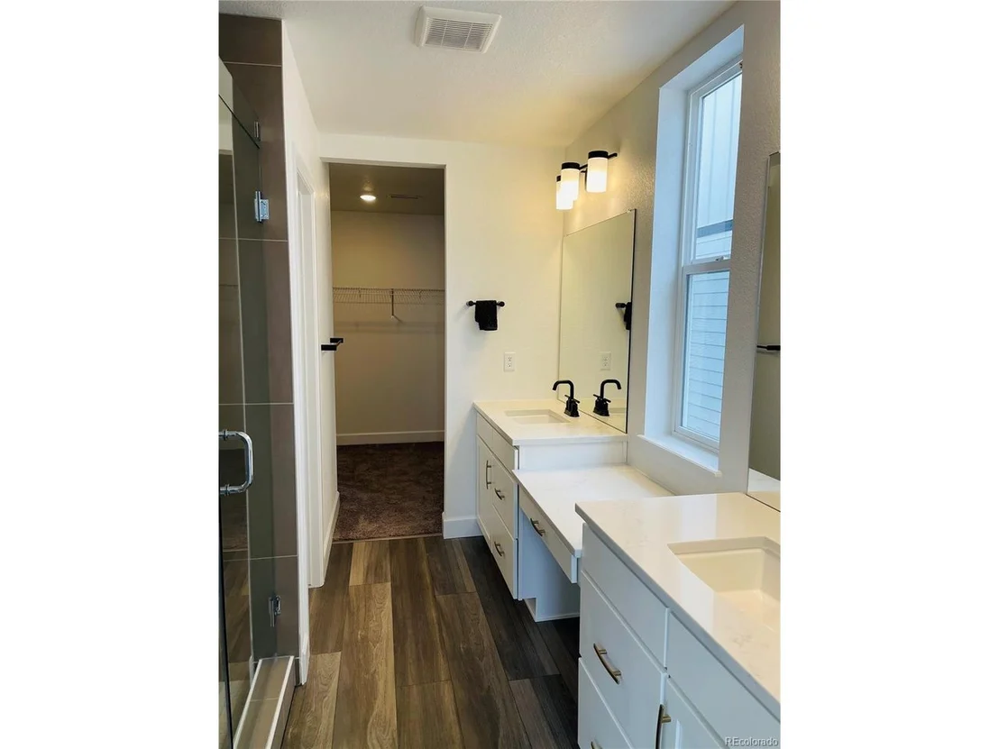 Photo of 5715 Van Gordon Way