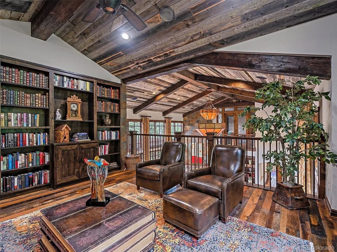 Photo of 33833 Deep Forest Rd