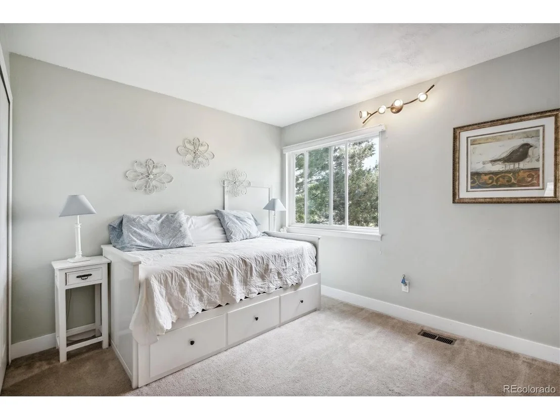 Photo of 6715 W 80th Cir