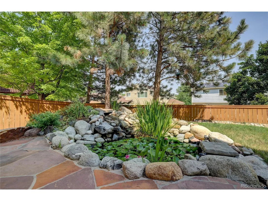 Photo of 8844 Forrest Dr