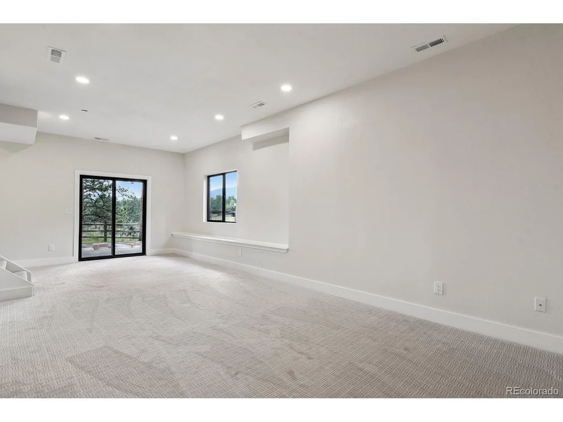 Photo of 31366 Burn Ln