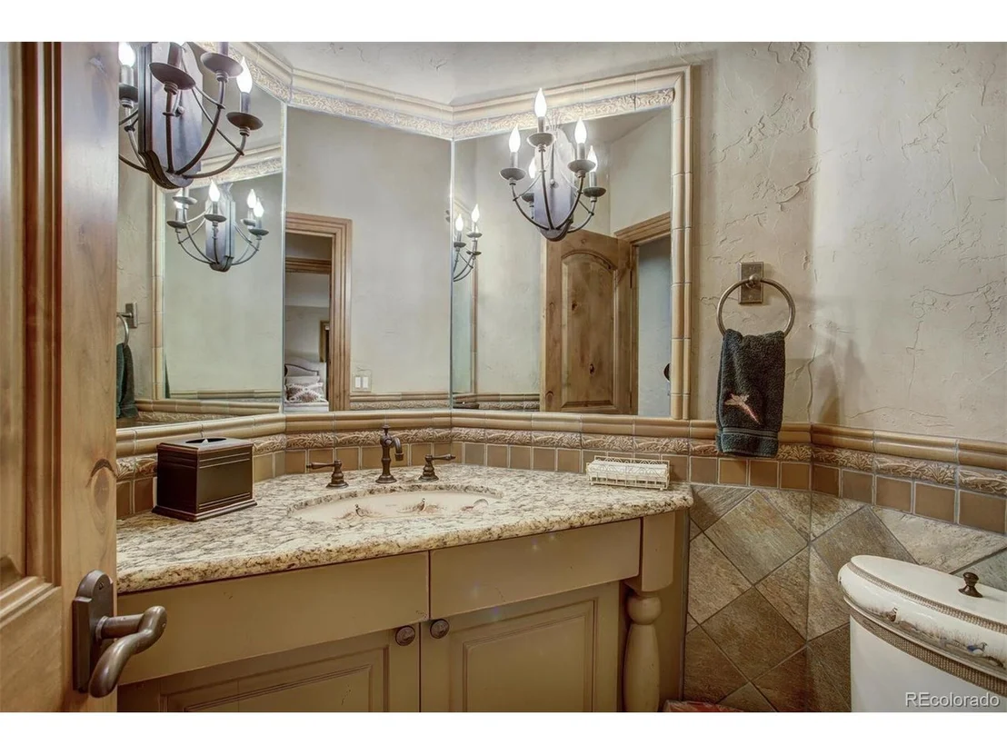 Photo of 140 Goldenrod Cir