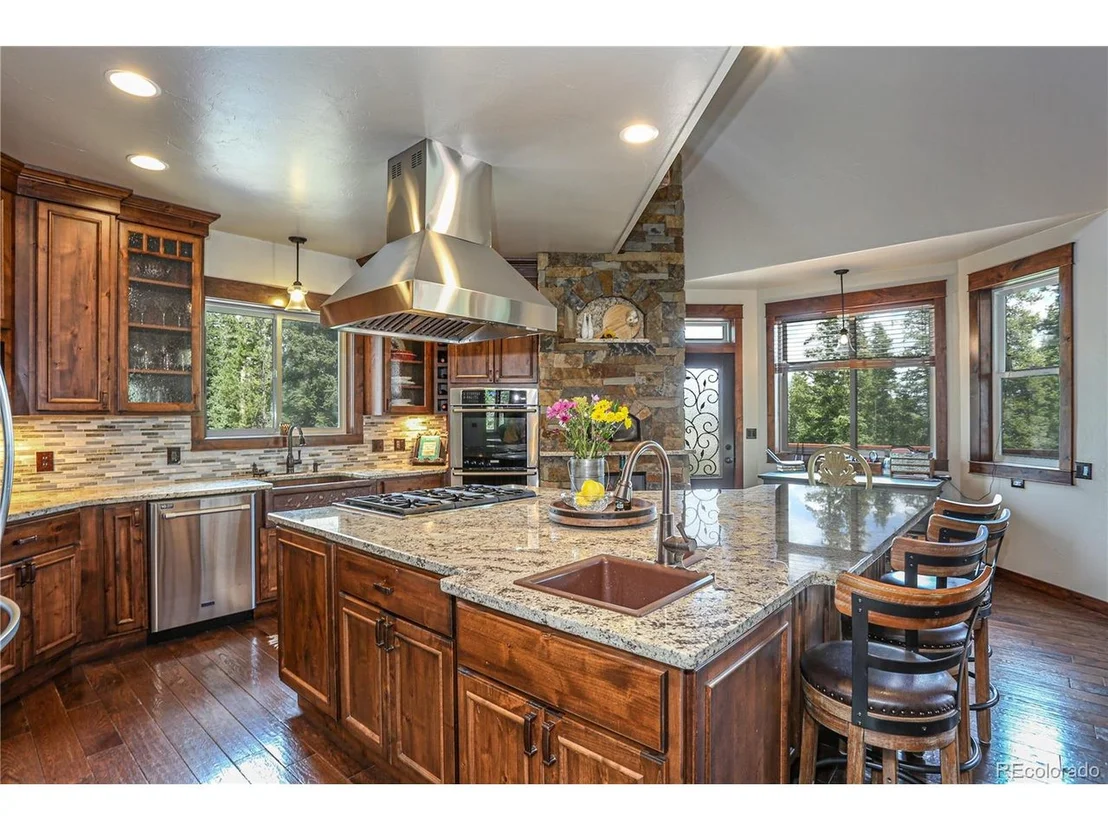 Photo of 598 Prunes Pl