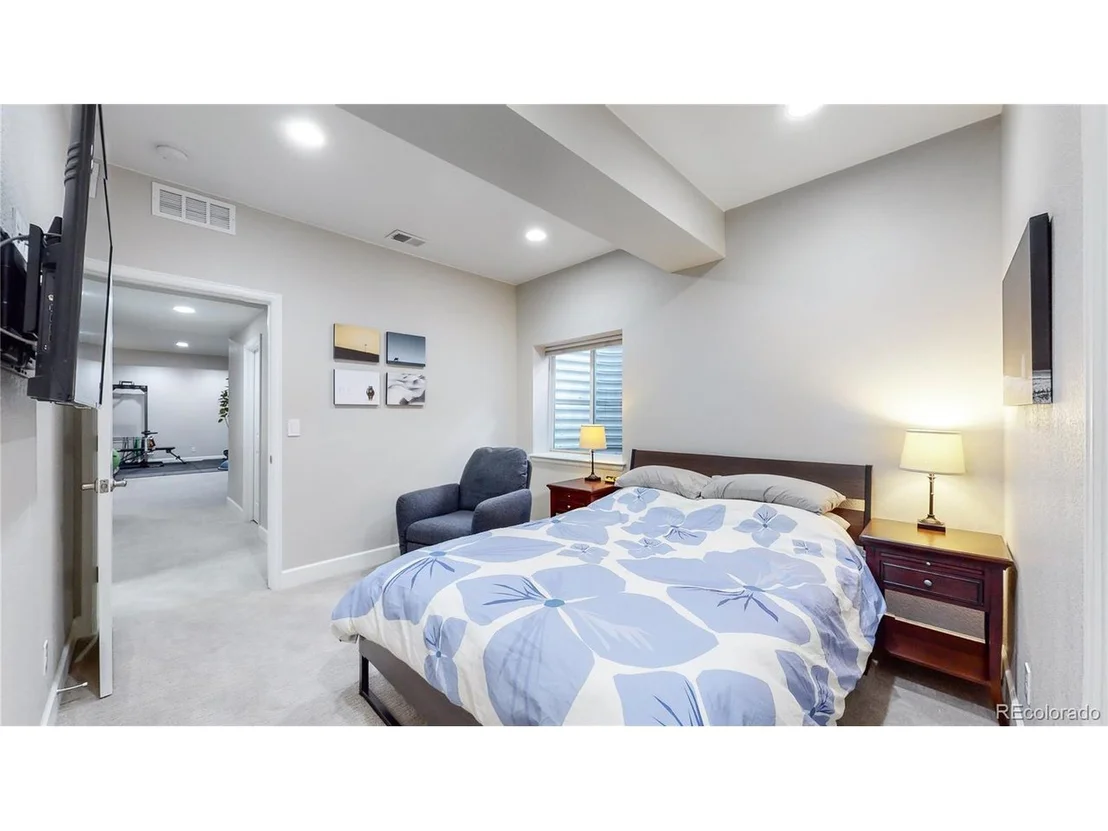 Photo of 279 Western Sky Cir