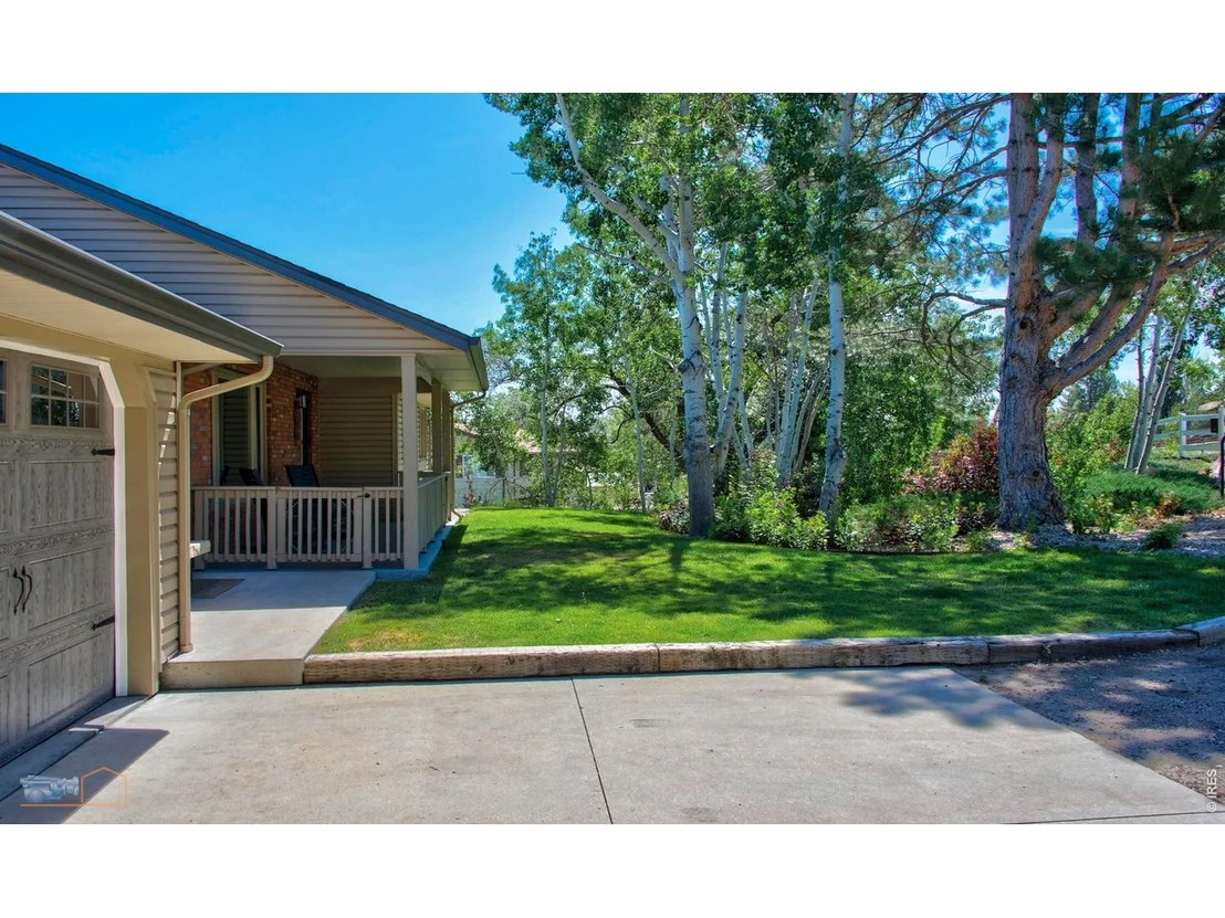 Photo of 3000 Martingale Dr
