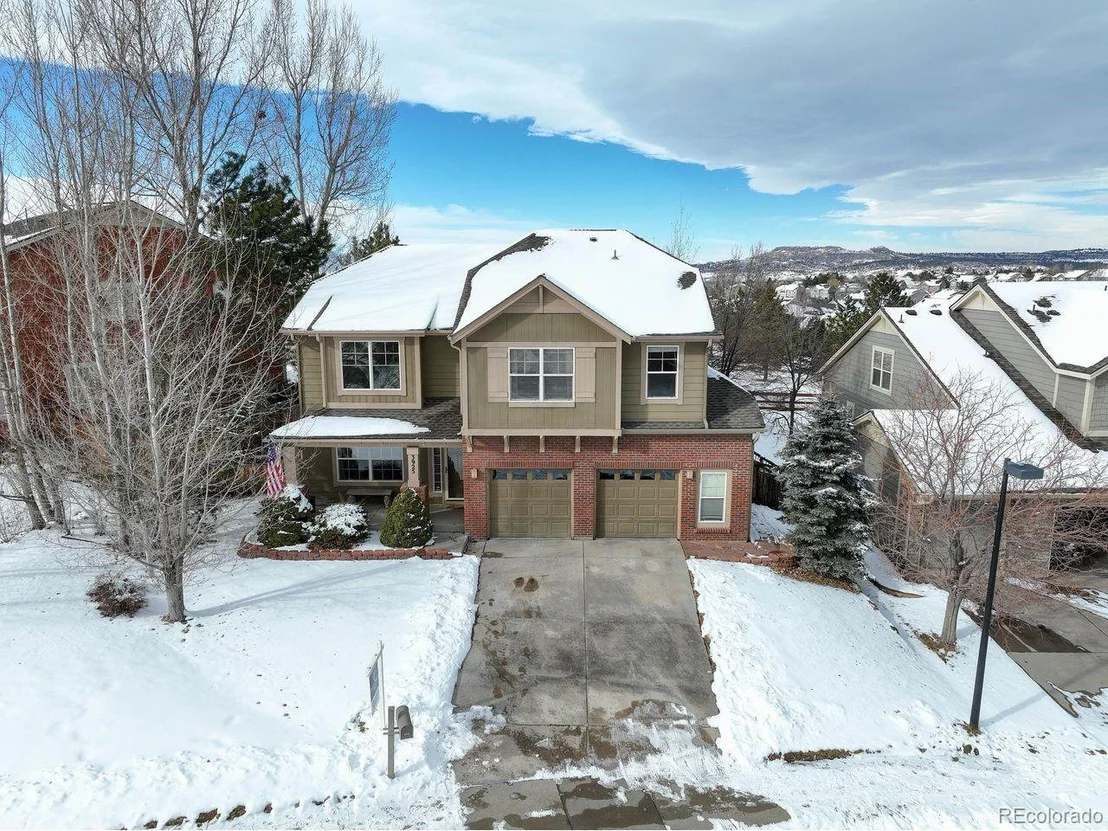 Photo of 3925 Broadview Pl