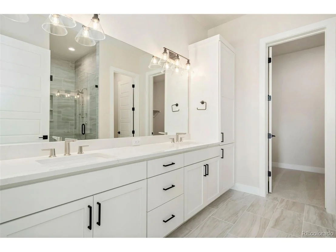 Photo of 1796 Barefoot Dr