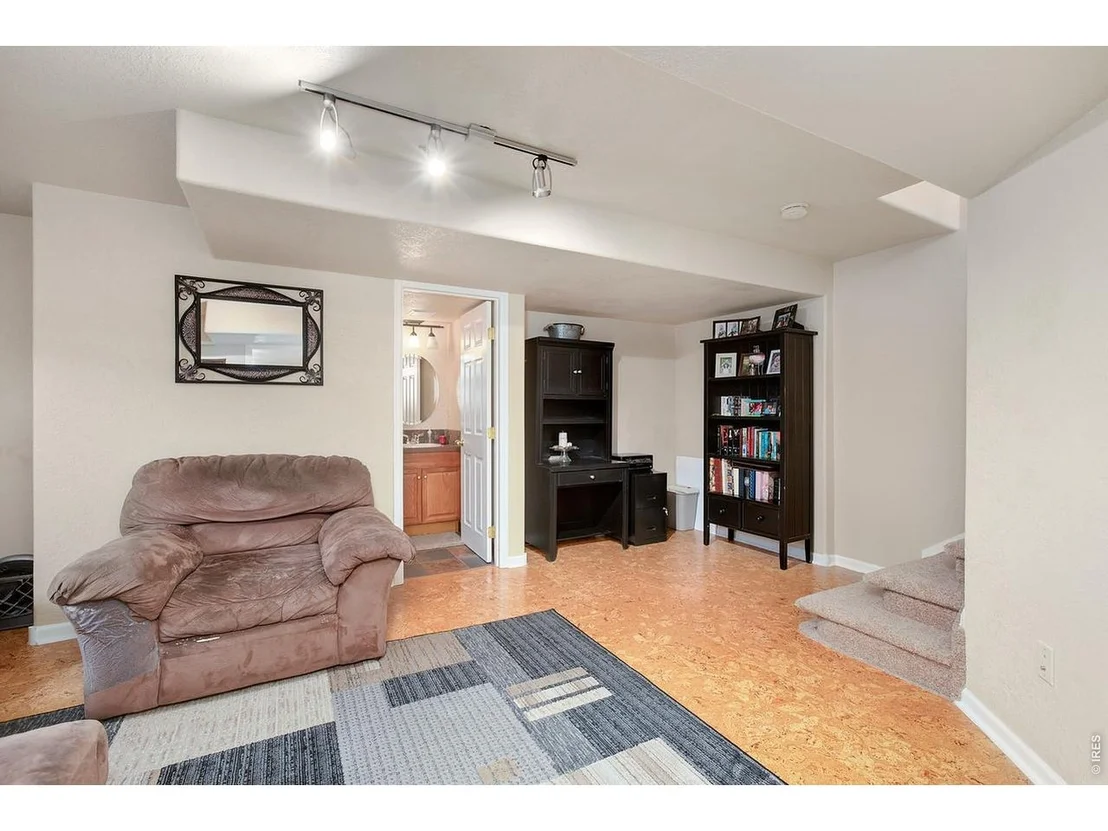 Photo of 7592 Triangle Dr