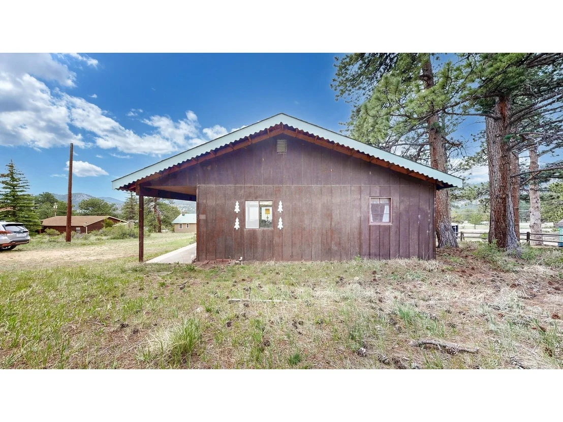 Photo of 1841 High Dr