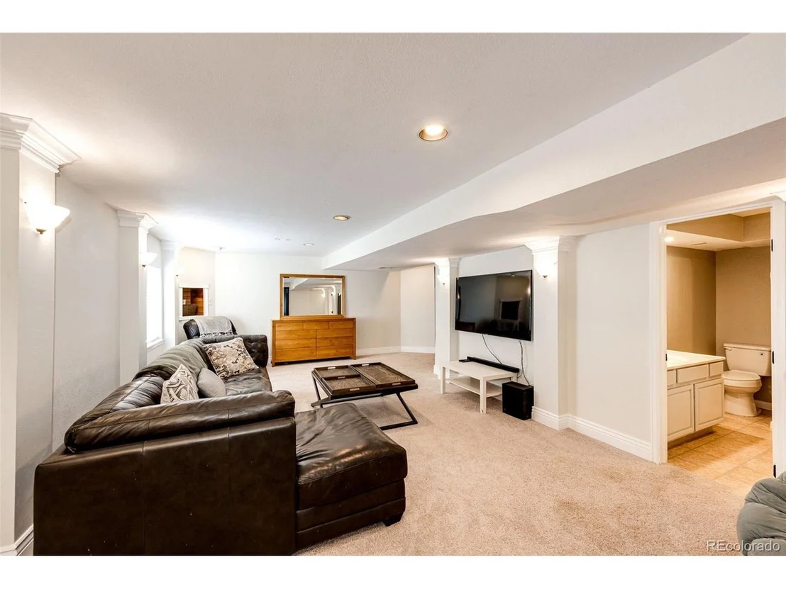 Photo of 6762 Eagle Pl