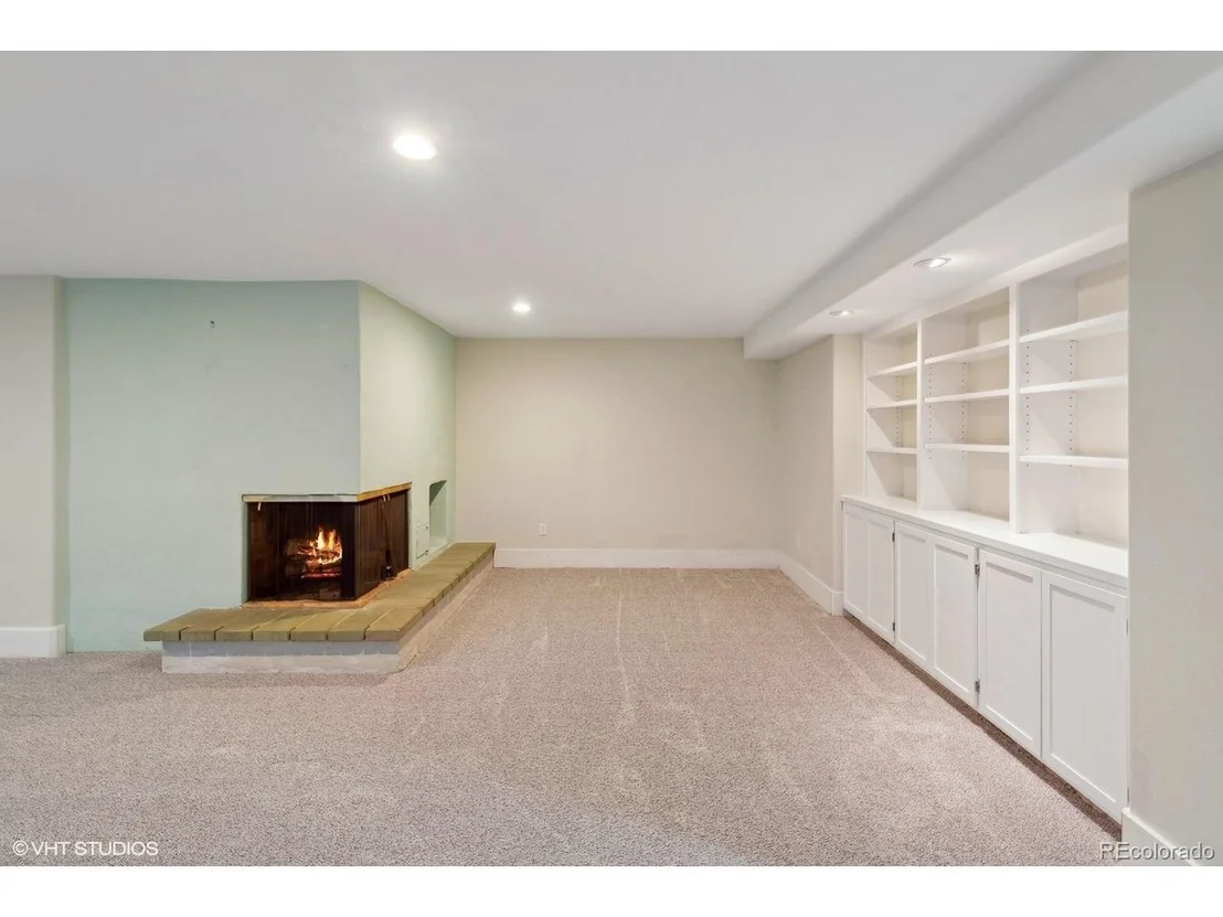 Photo of 38 Hillside Dr