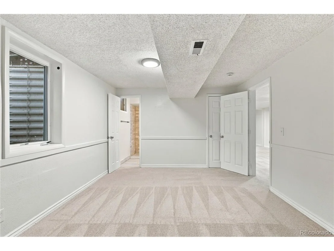 Photo of 8583 Wiley Cir