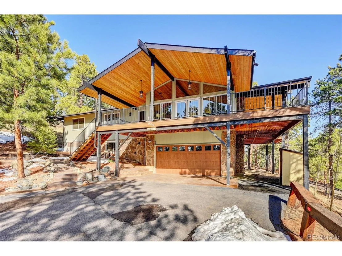 Photo of 902 Wagon Trail Rd