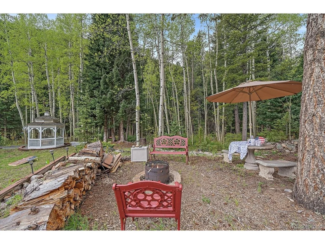 Photo of 4253 Fall River Rd