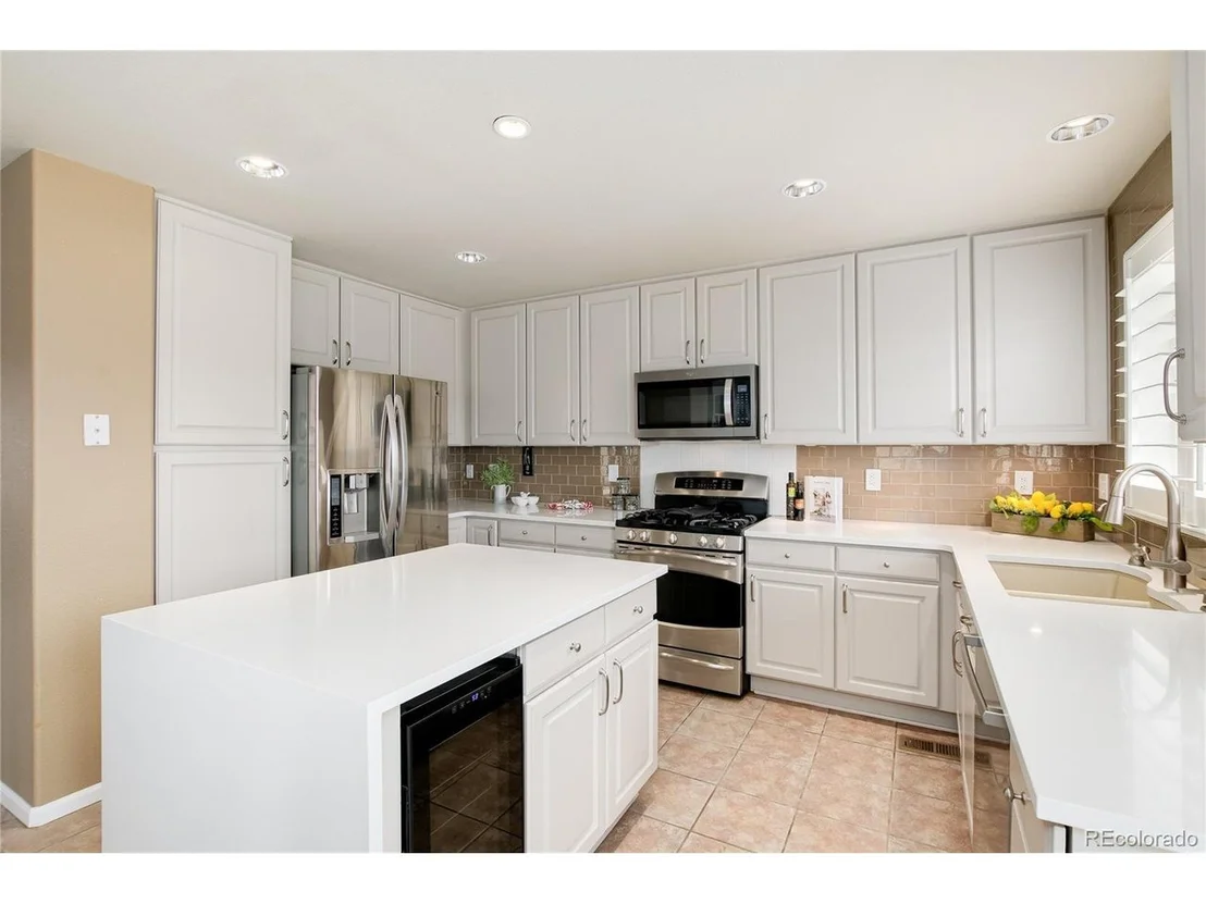 Photo of 10039 Blackbird Cir
