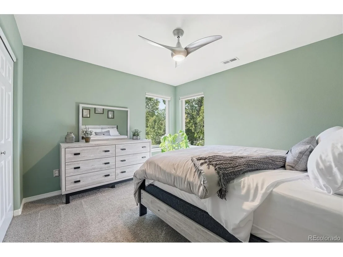 Photo of 1952 Amethyst Dr