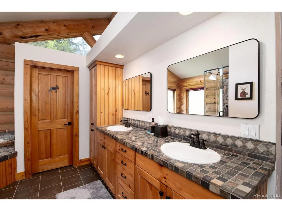 Photo of 1760 Estates Dr