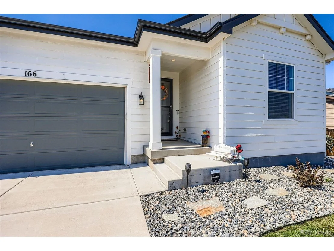 Photo of 166 Vista Cliff Cir