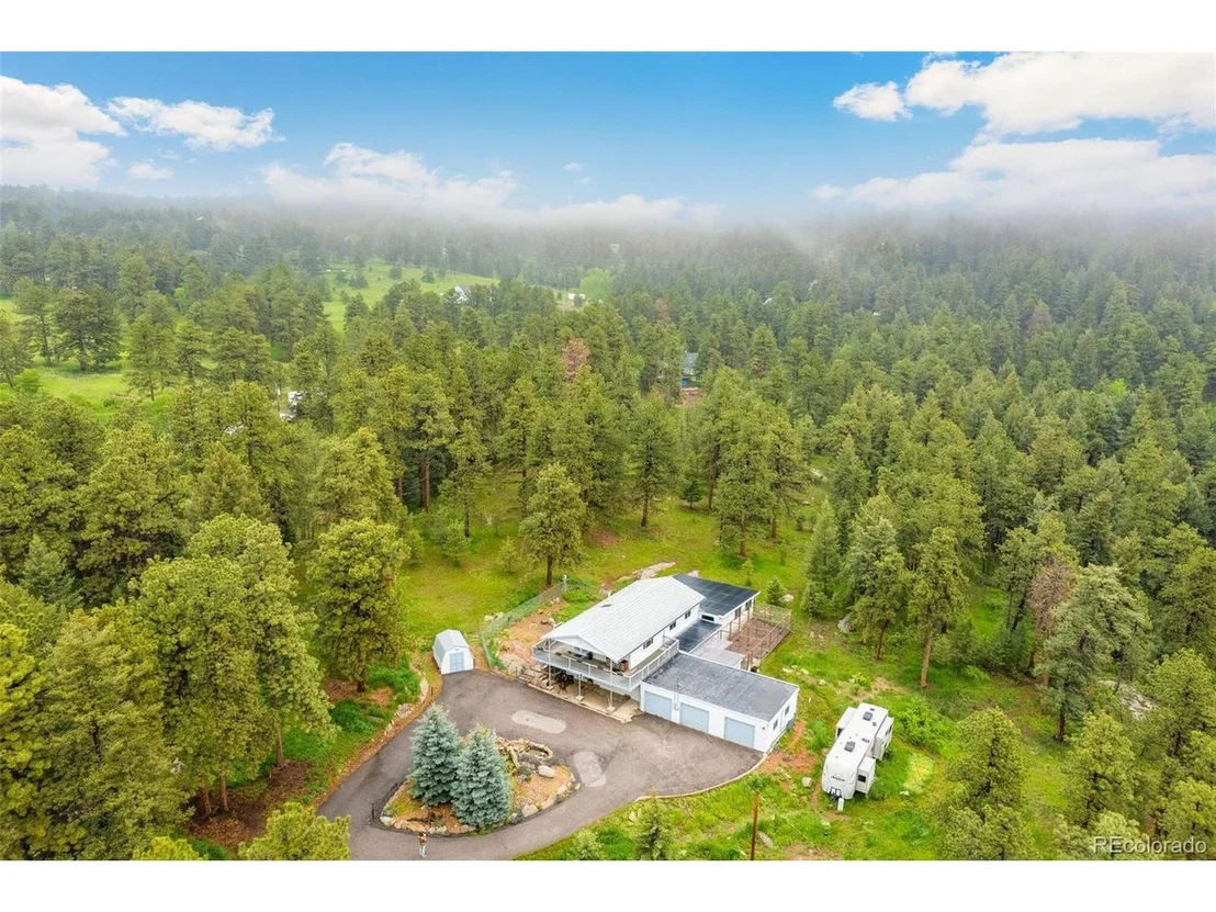 Photo of 9126 Sunrise Ln