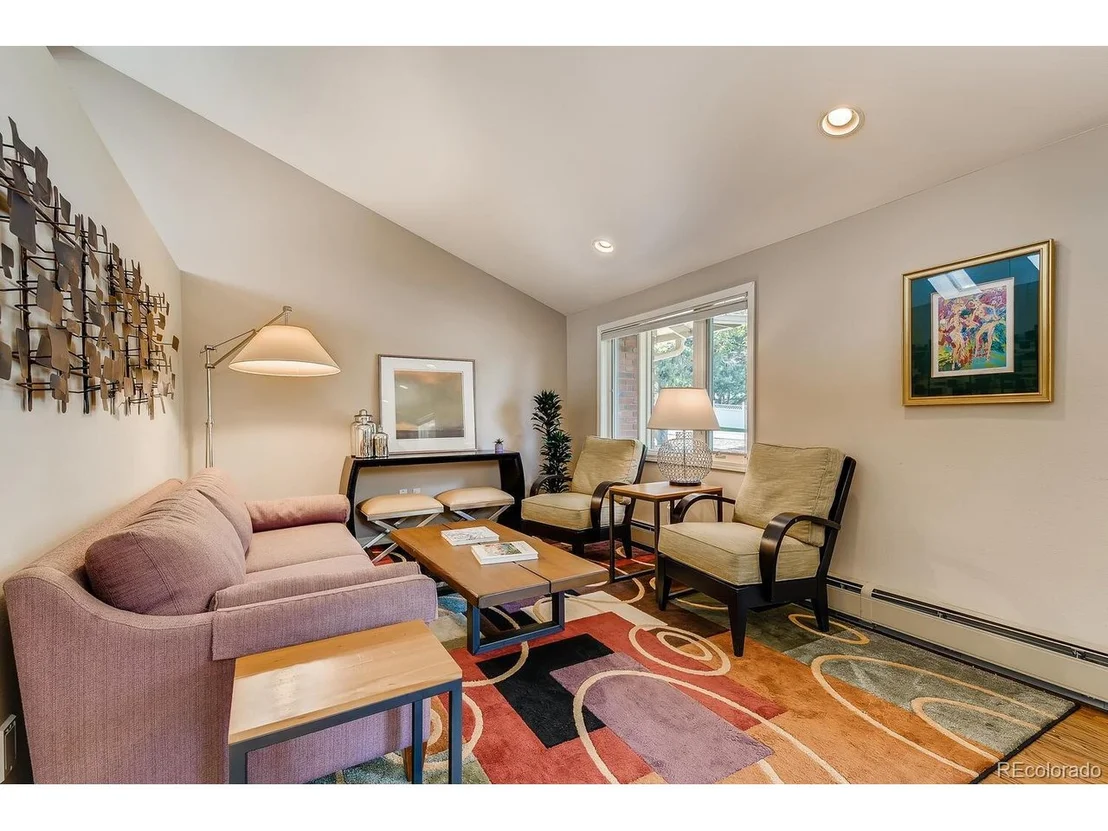 Photo of 2750 Howell Rd