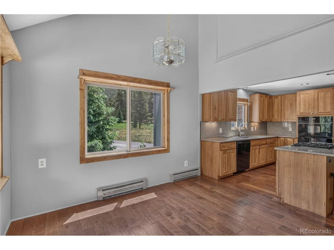 Photo of 214 Mountain View Trl