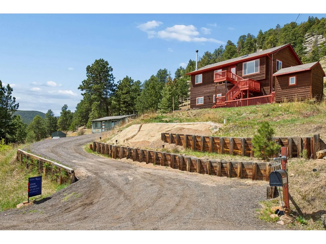 Photo of 11150 Circle Dr