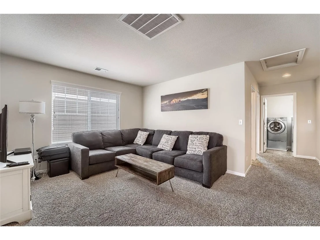 Photo of 148 Maxwell Cir