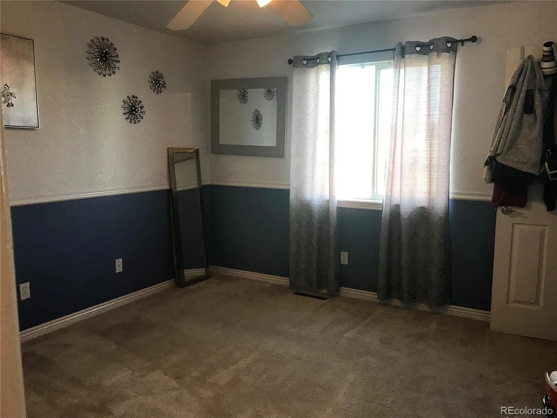 Photo of 4824 Carson St