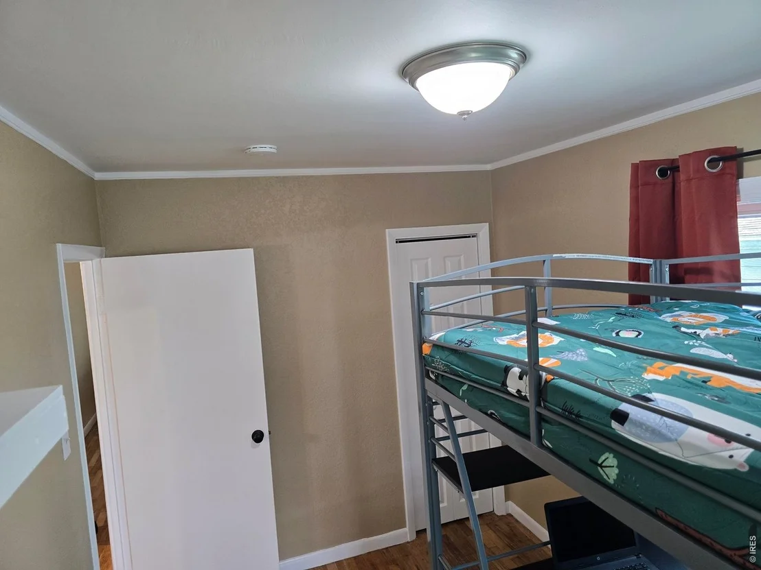 Photo of 520 N 3rd Ave
