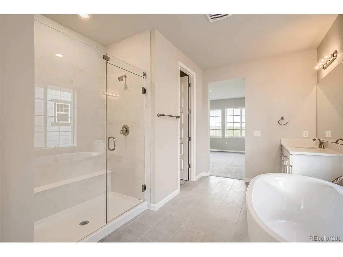 Photo of 1330 Colony Dr