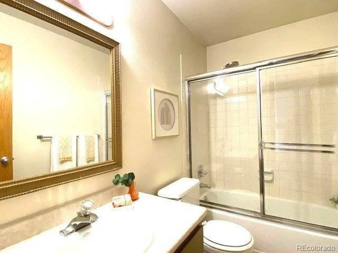 Photo of 3664 Roundtree Ct