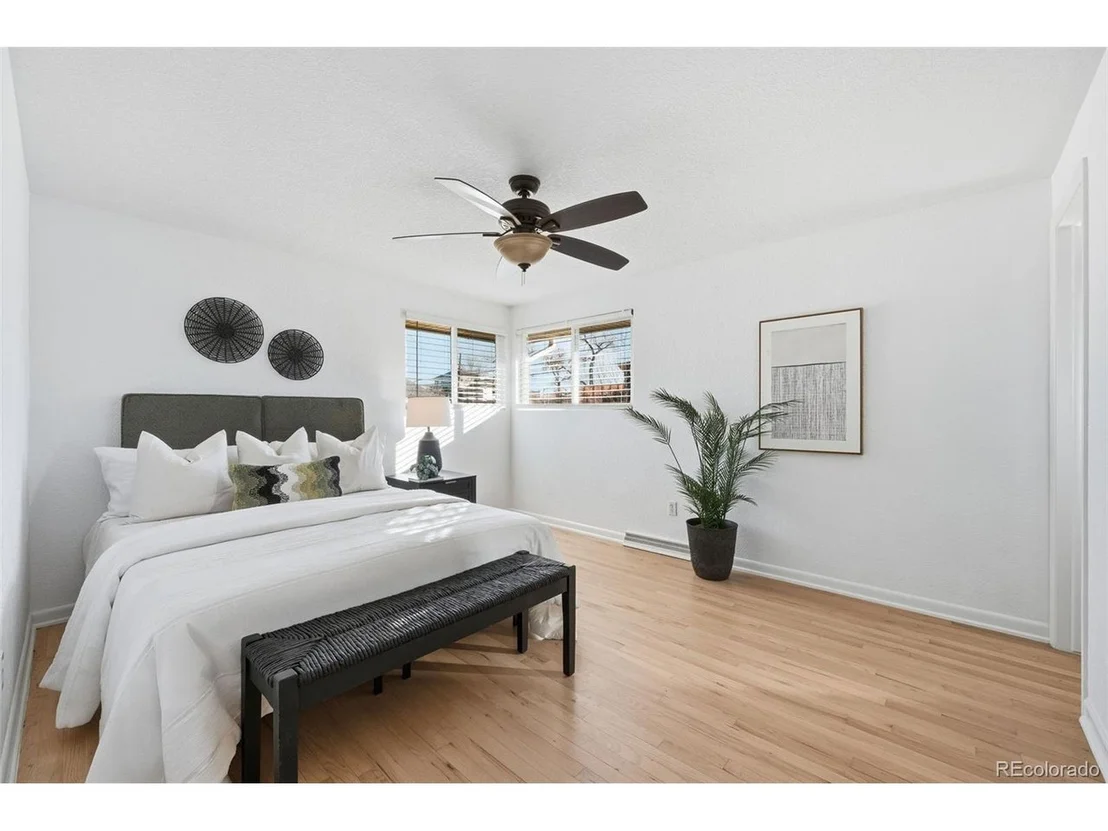 Photo of 9539 Grandview Ave