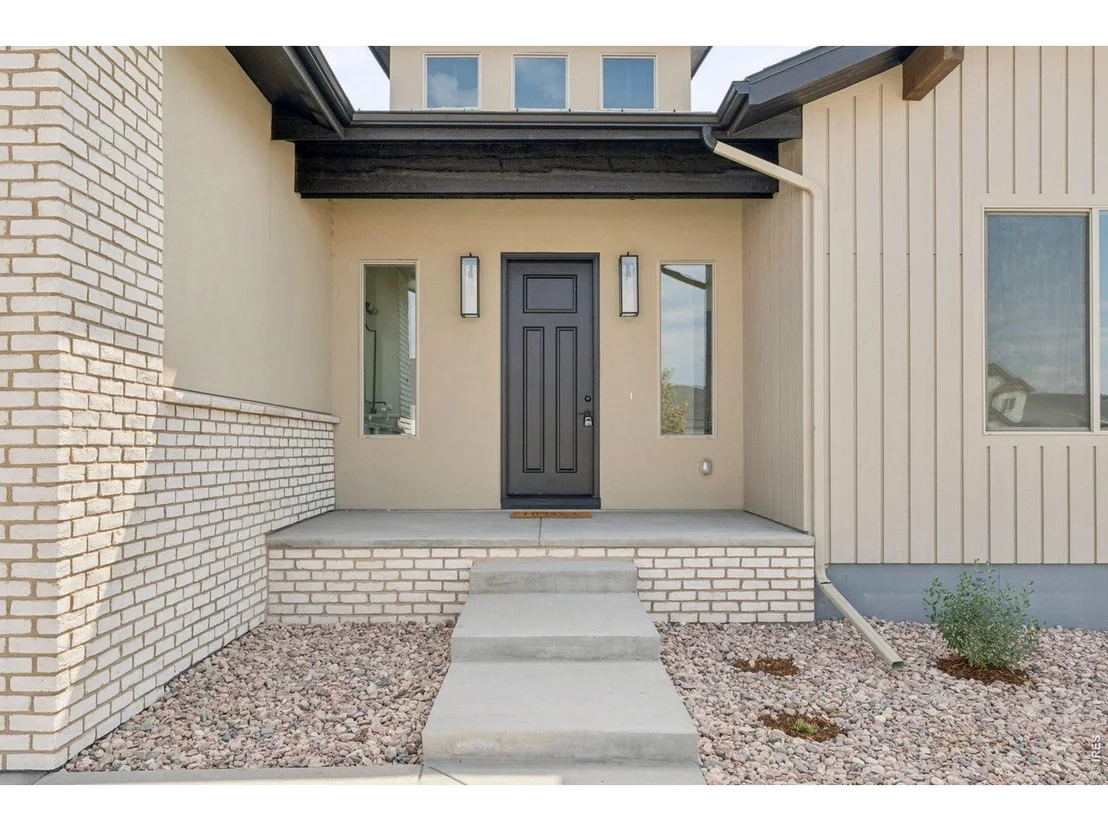 Photo of 23 Snowcap Dr