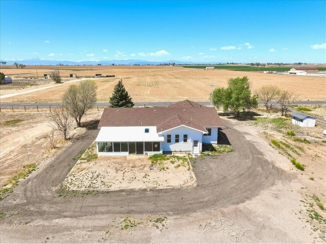 Photo of 38398 County Road 33