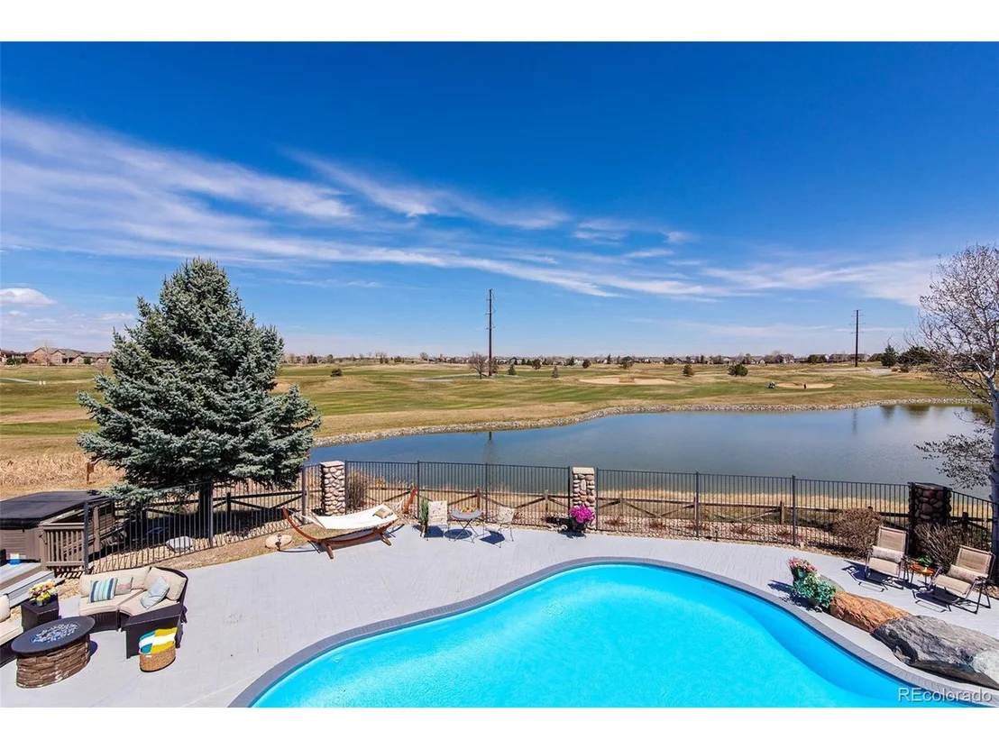Photo of 1127 Wyndemere Cir