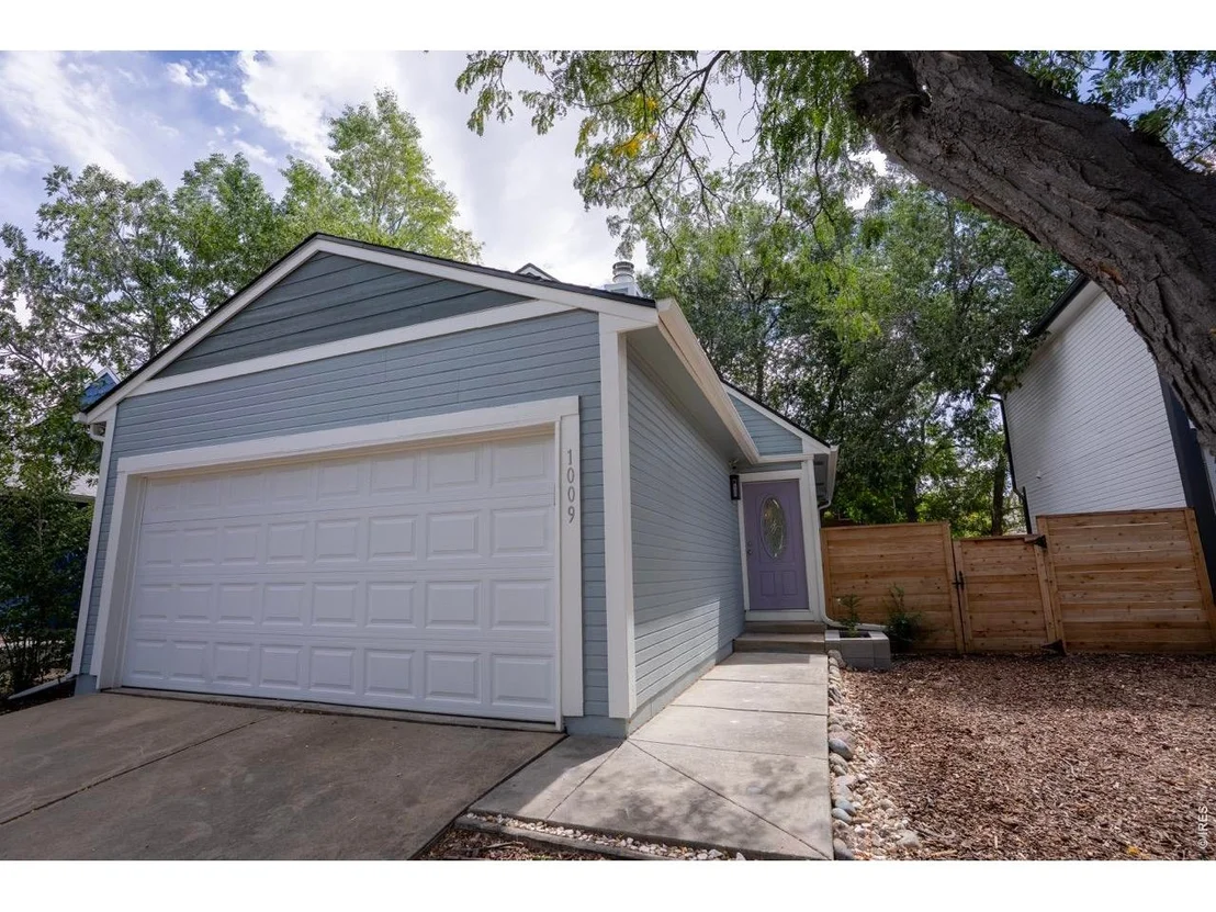 Photo of 1009 Townley Cir