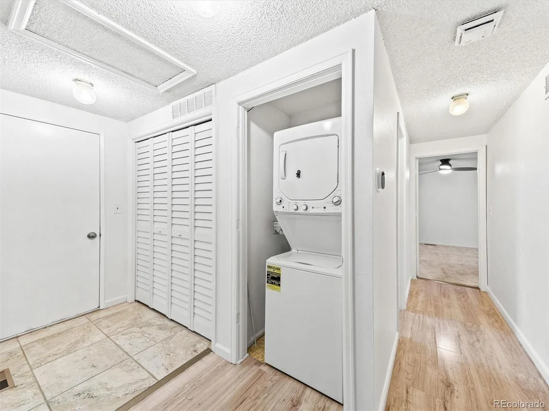 Photo of Unit D at 8481 Everett Way