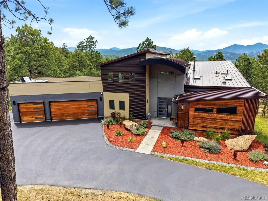 Photo of 5809 S Skyline Dr