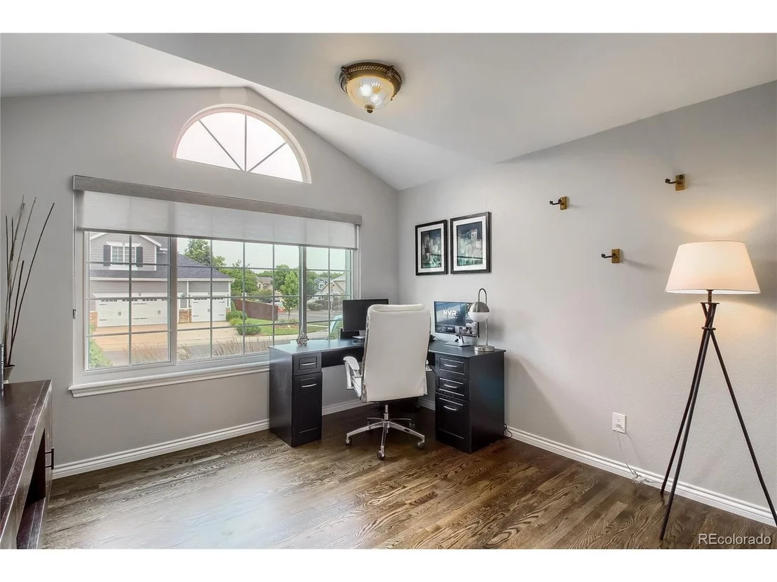 Photo of 1100 Sunset Dr