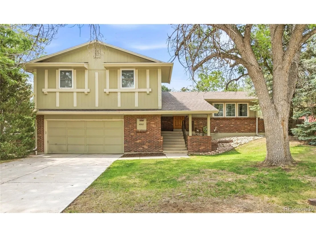 Photo of 4861 Earle Cir