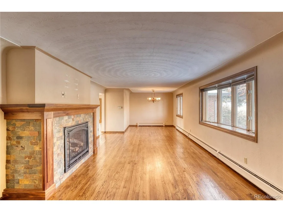 Photo of 2750 Heather Rd
