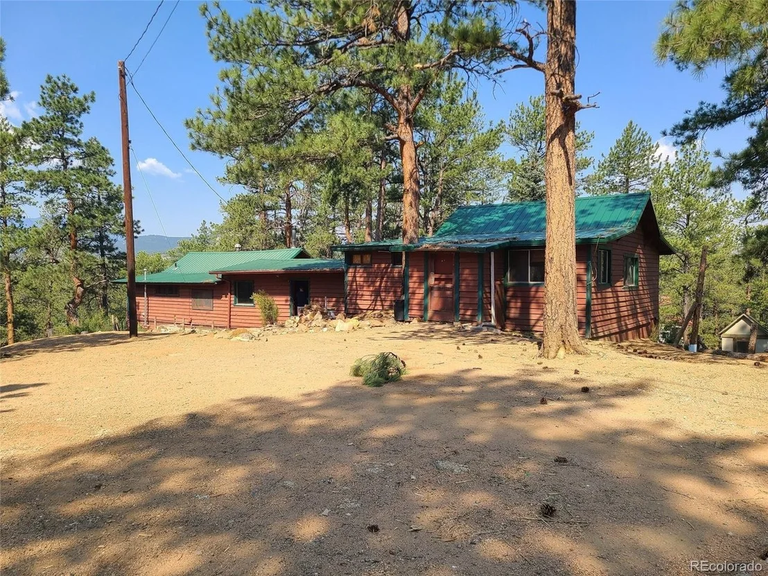 Photo of 23721 Summit St