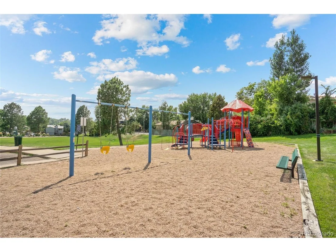 Photo of 7141 Fenton Cir