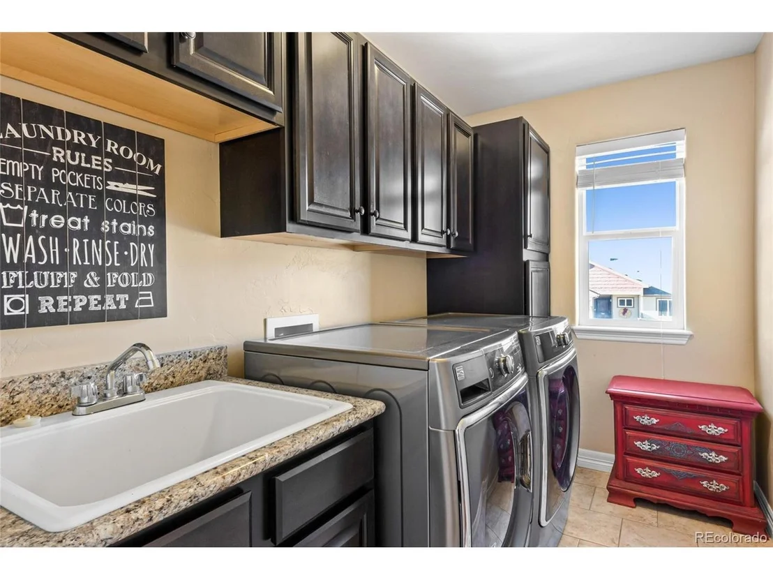 Photo of 10249 Mount Lincoln Dr