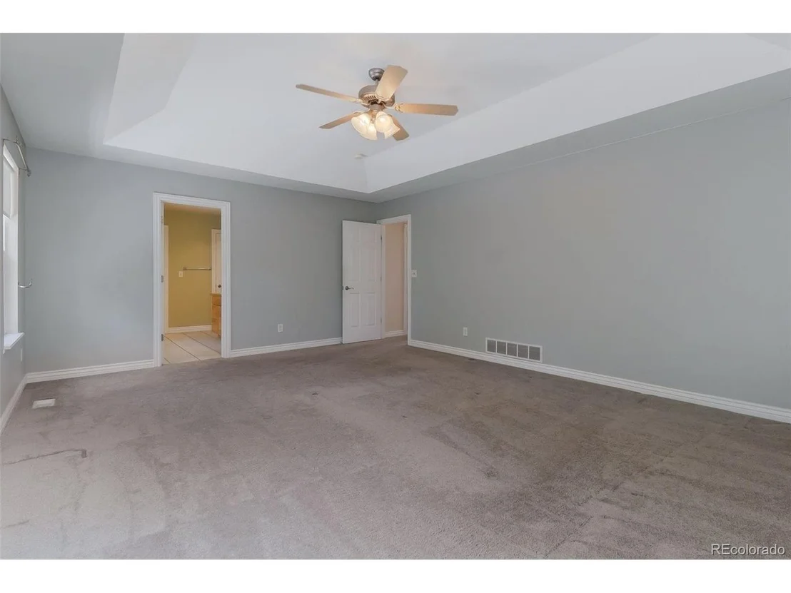 Photo of 125 52nd Ave