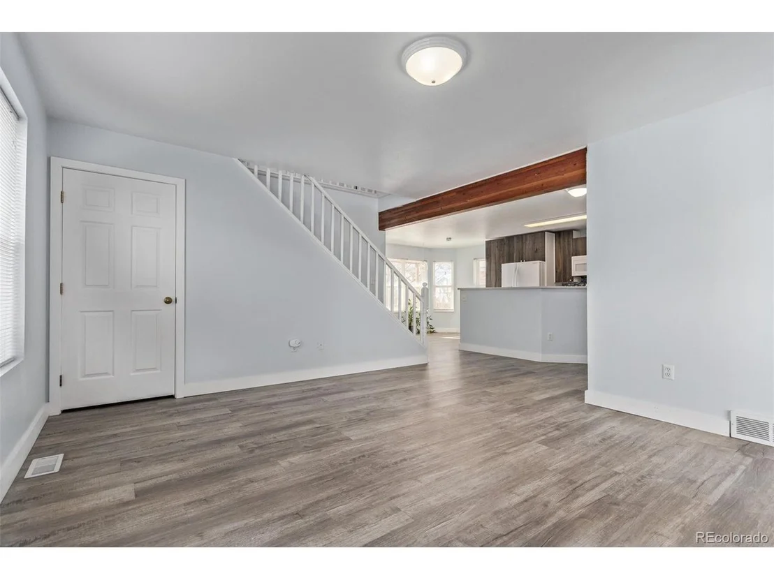 Photo of 257 Wadsworth Cir