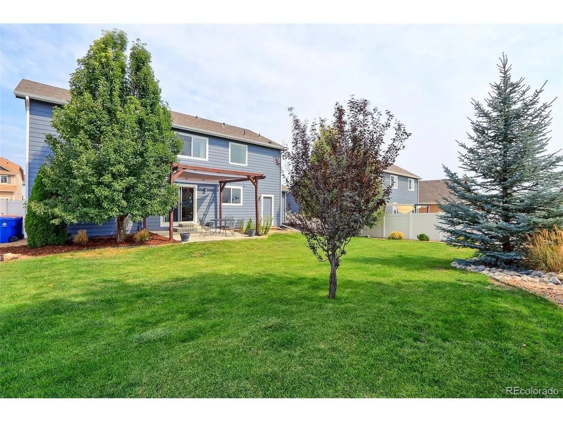 Photo of 3340 Willow Ln